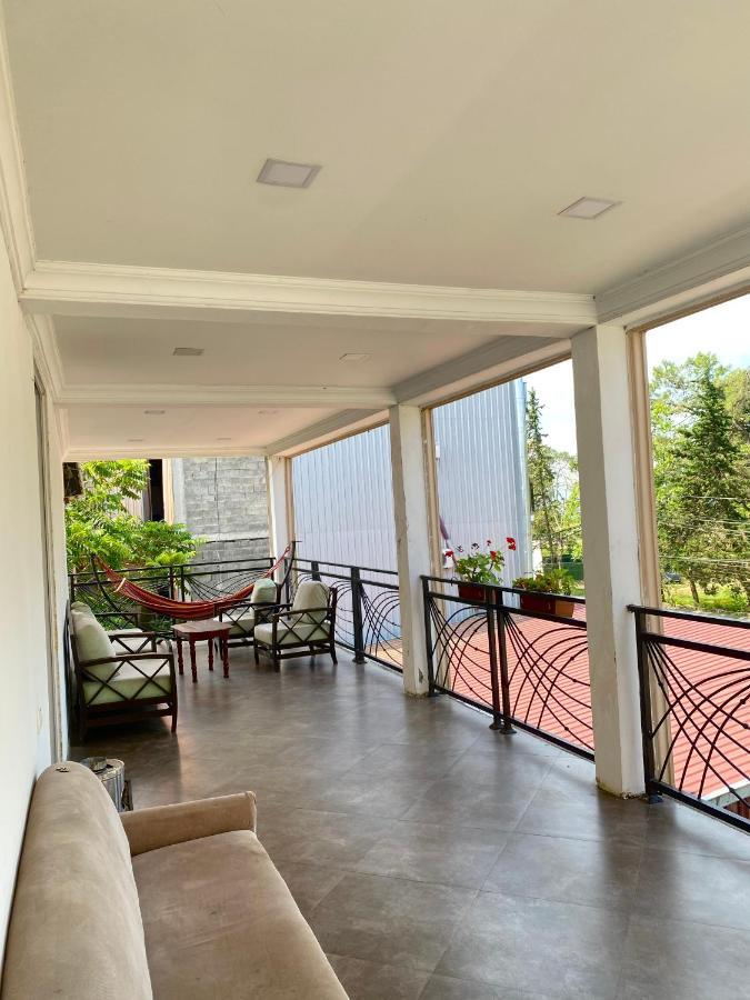Guest House Kobuleti On Aghmashenebeli מראה חיצוני תמונה